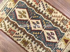 Kök İnce Kilim Çeyrek