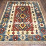 Kök İnce Kilim Karyola