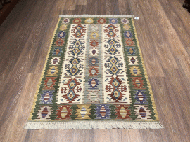 Özel İnce Kilim