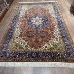 LADİK  192 x 314
